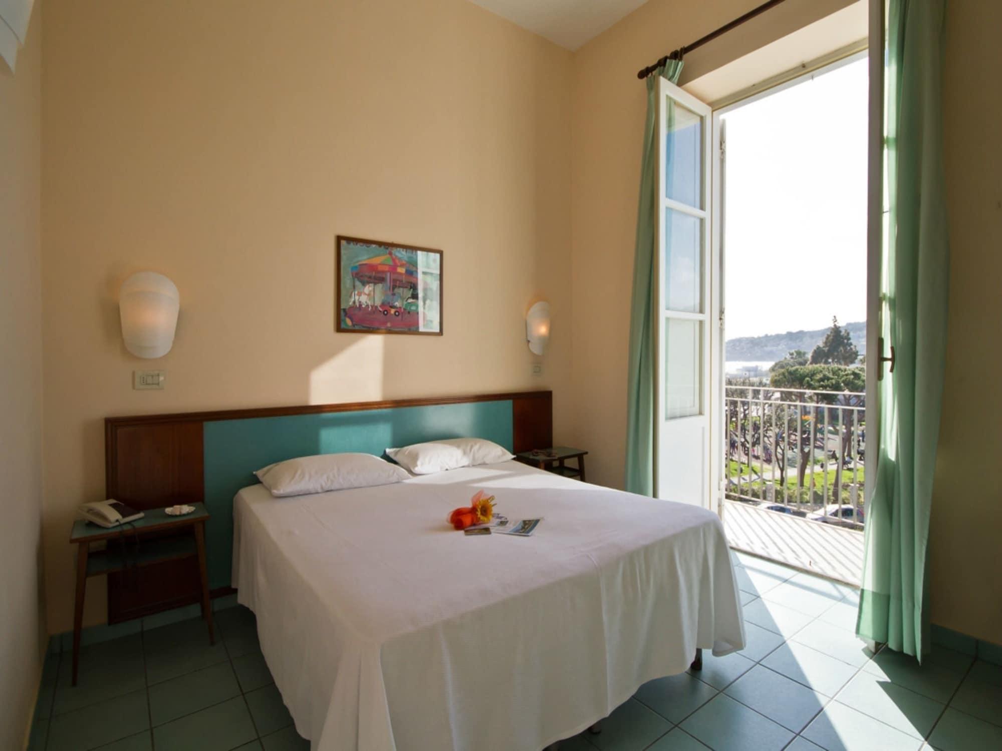 Hotel Serapo Gaeta Exteriér fotografie