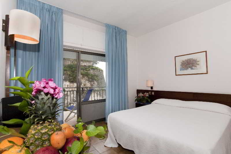 Hotel Serapo Gaeta Exteriér fotografie