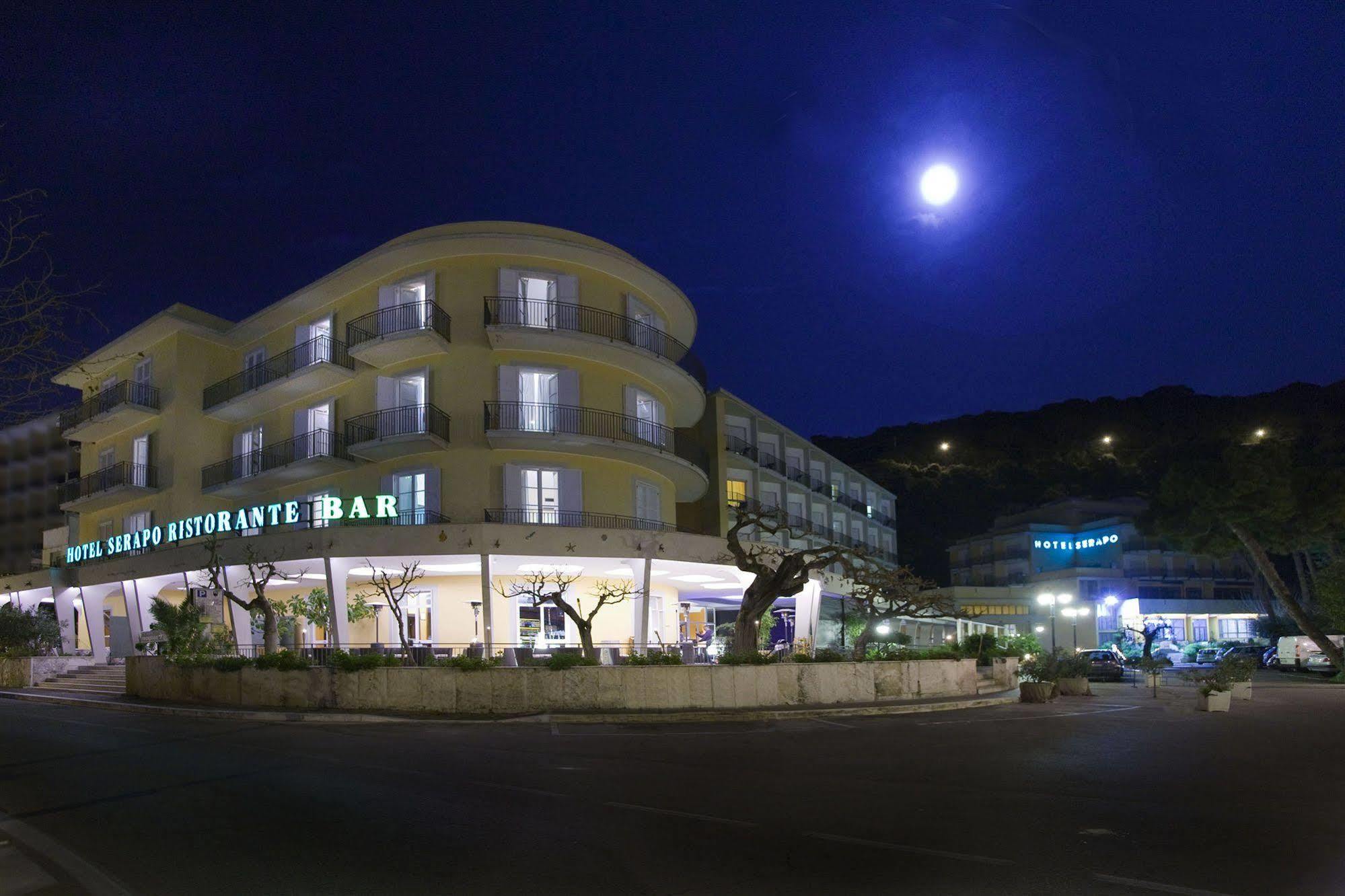 Hotel Serapo Gaeta Exteriér fotografie